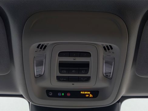 New 2026 Buick Envision Avenir image 23