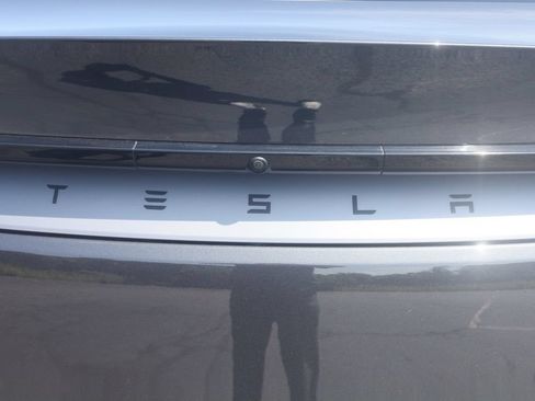 Used 2026 Tesla Model Y Long Range AWD/4WD image 33