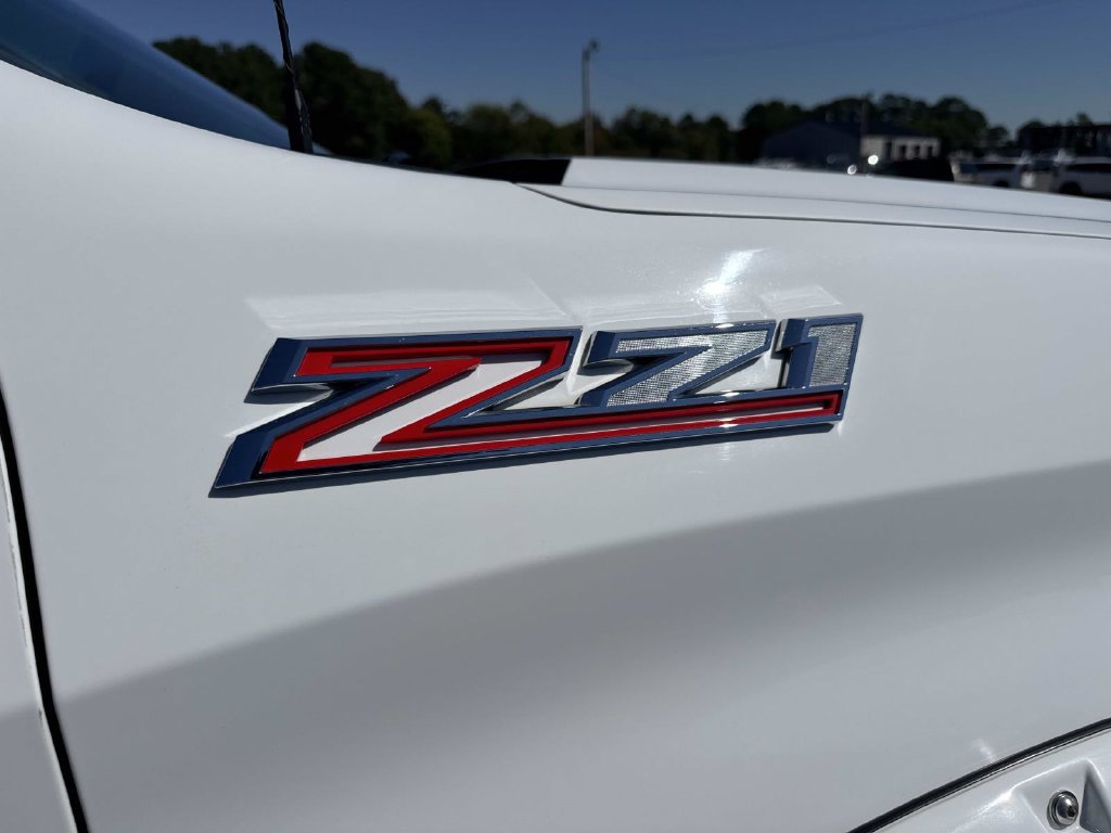 Used 2019 Chevrolet Silverado 1500 RST w/ All-Star Edition AWD/4WD image 35
