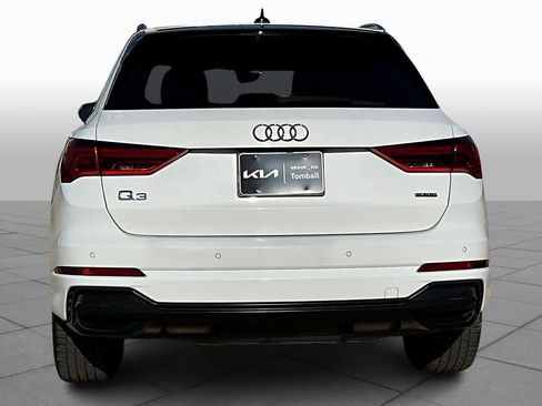 Used 2019 Audi Q3 2.0T Premium Plus image 4