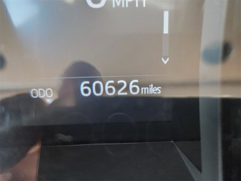 Used 2023 Toyota Camry LE image 22