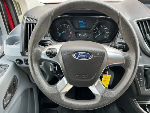 Used 2015 Ford Transit 150 XL image 28