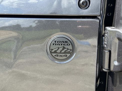 New 2025 Jeep Gladiator Sport image 50