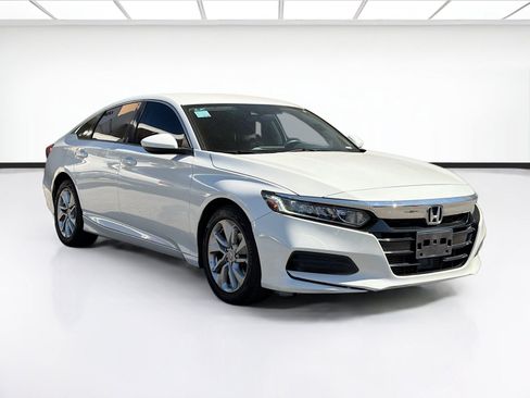 Used 2020 Honda Accord LX image 3