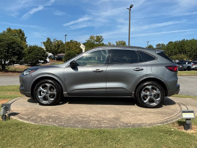 Used 2024 Ford Escape ST-Line AWD/4WD image 4