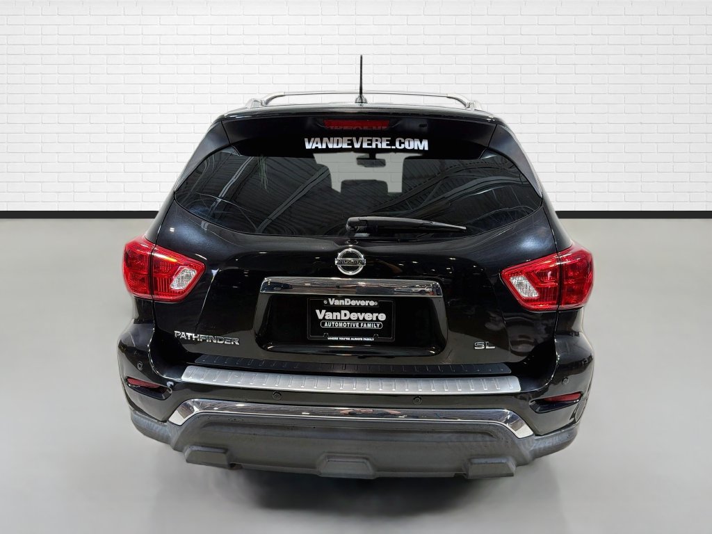 Used 2018 Nissan Pathfinder SL FWD image 7