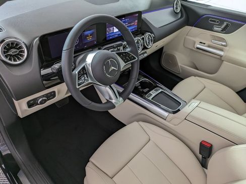 New 2026 Mercedes-Benz GLA 250 image 8
