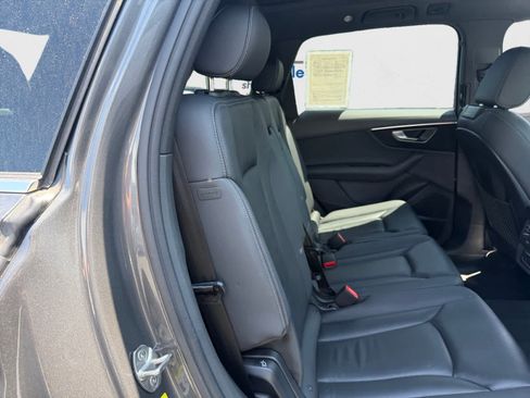 Used 2025 Audi Q7 3.0T Premium Plus AWD/4WD image 20