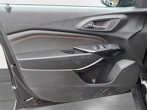 New 2026 Chevrolet Trax RS image 15