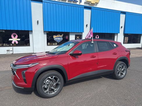 New 2026 Chevrolet Trax LT w/ LT Convenience Package image 1