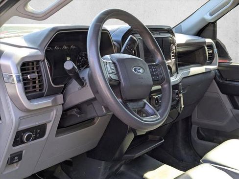 Used 2023 Ford F150 XL RWD image 2