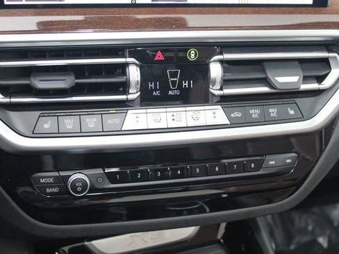 Certified 2023 BMW X3 xDrive30i w/ Premium Package image 16