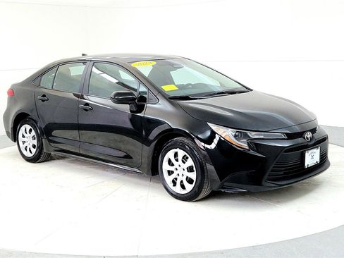 Certified 2024 Toyota Corolla LE image 7