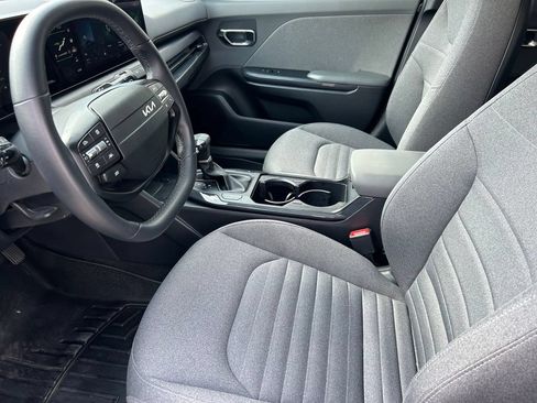 Used 2025 Kia K4 EX FWD image 11