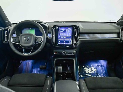 Certified 2023 Volvo C40 P8 Recharge Plus w/ Climate Package AWD/4WD image 16