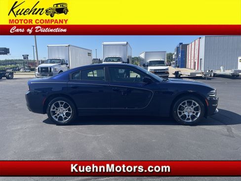 Used 2017 Dodge Charger SE w/ Power Sunroof Group AWD/4WD image 1