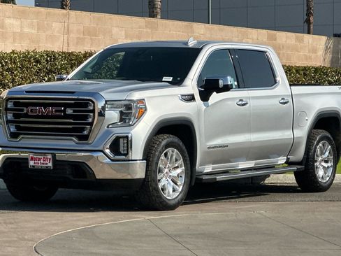 Used 2019 GMC Sierra 1500 SLT w/ SLT Premium Plus Package image 8