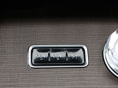 Used 2025 Lincoln Navigator Reserve AWD/4WD image 24