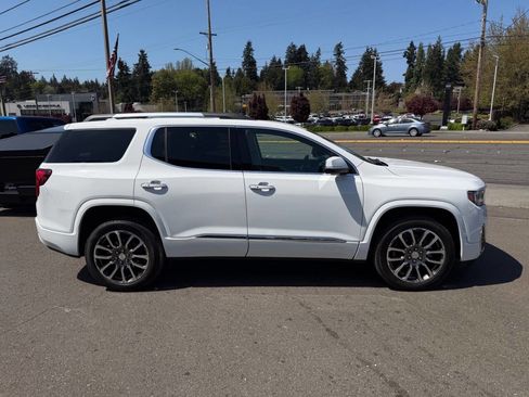 Used 2023 GMC Acadia Denali AWD/4WD image 11