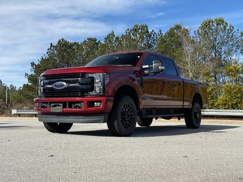 Used 2019 Ford F250 Lariat image 12