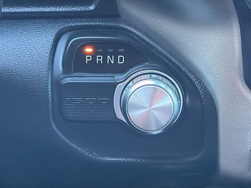 Certified 2021 RAM 1500 Laramie image 26