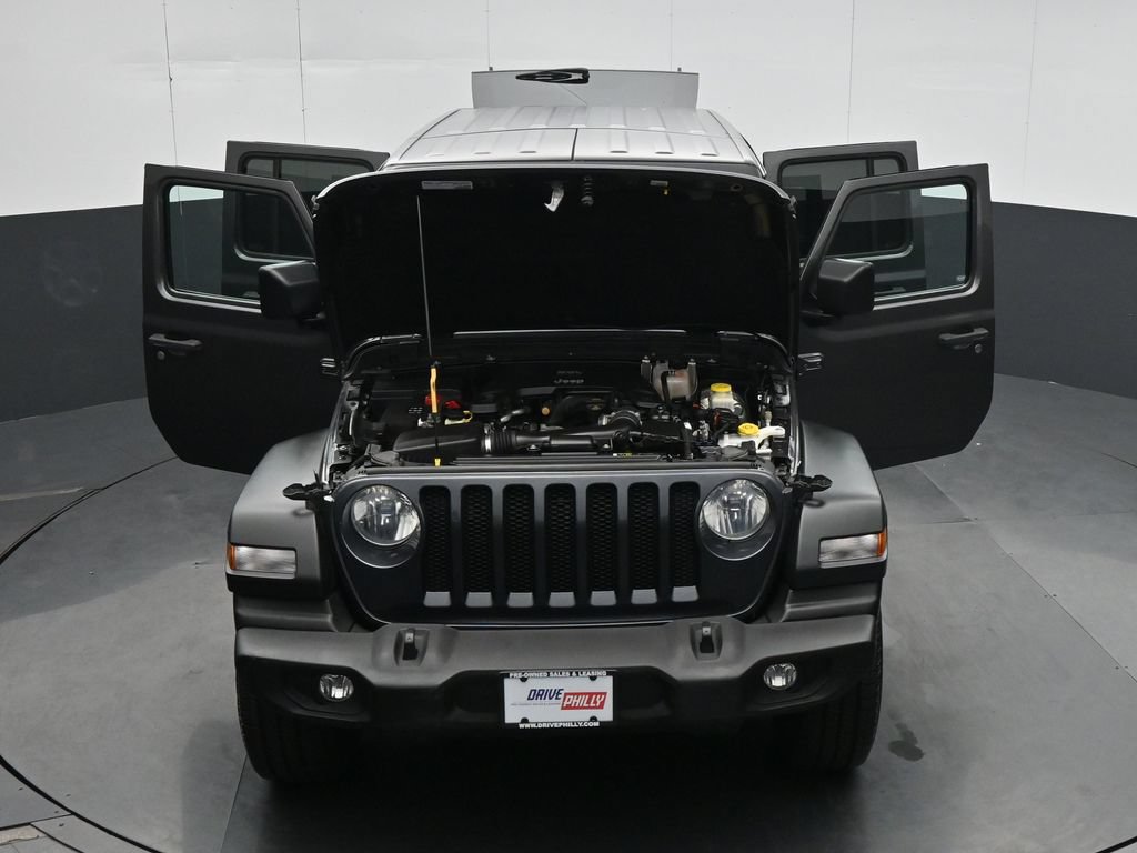 Used 2018 Jeep Wrangler Unlimited Sport AWD/4WD image 34