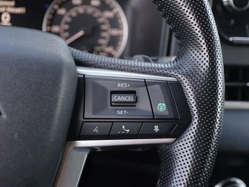 Used 2024 Mitsubishi Outlander SE FWD image 14