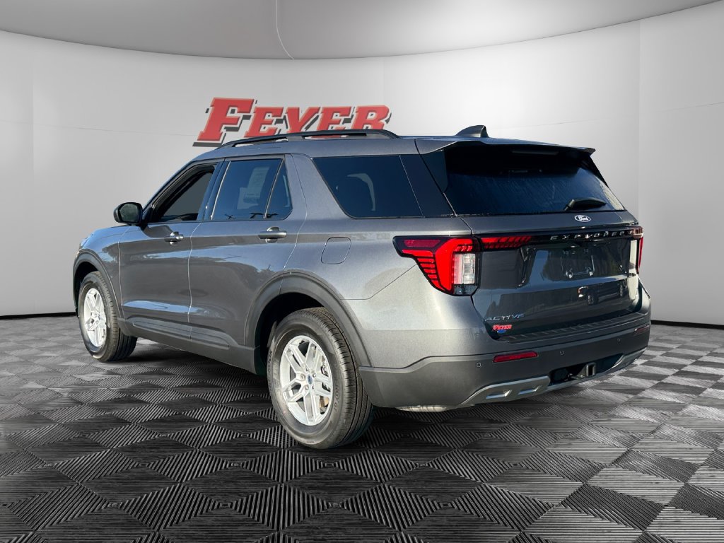 New 2027 Ford Explorer Active w/ Active Comfort Package RWD image 3
