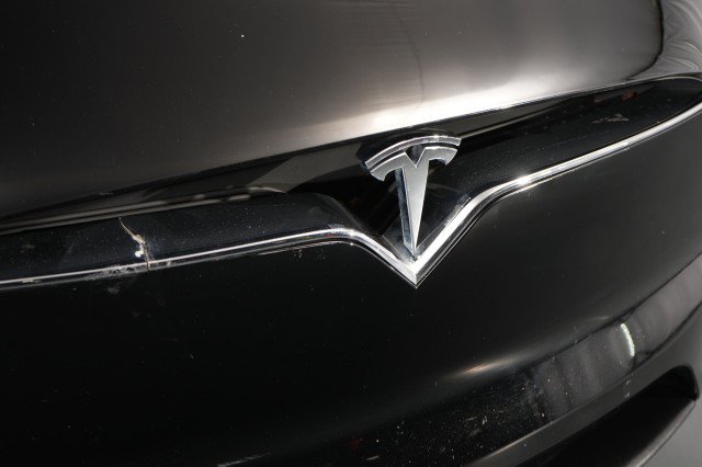 Used 2020 Tesla Model X Long Range AWD/4WD image 60