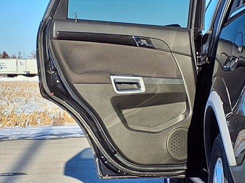 Used 2015 Chevrolet Captiva Sport LS image 28