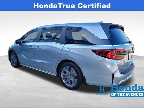 Certified 2026 Honda Odyssey Touring image 4