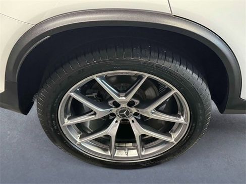 Certified 2022 Mercedes-Benz GLC 300 4MATIC image 7
