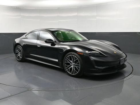 Certified 2021 Porsche Taycan RWD image 10