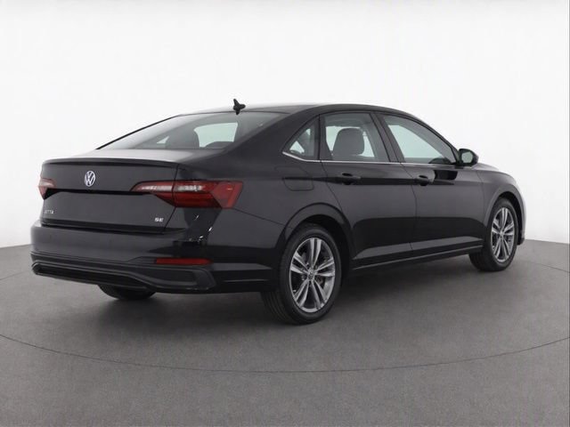 Used 2023 Volkswagen Jetta SE w/ Panoramic Sunroof Package FWD image 5