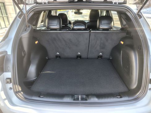 Used 2024 Jeep Compass Limited w/ Elite Group image 11