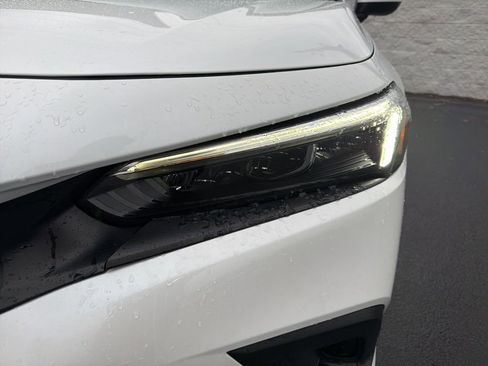 Certified 2023 Honda Civic EX-L image 9