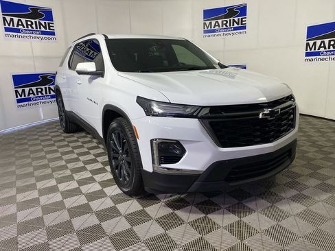 Used 2023 Chevrolet Traverse RS AWD/4WD image 1