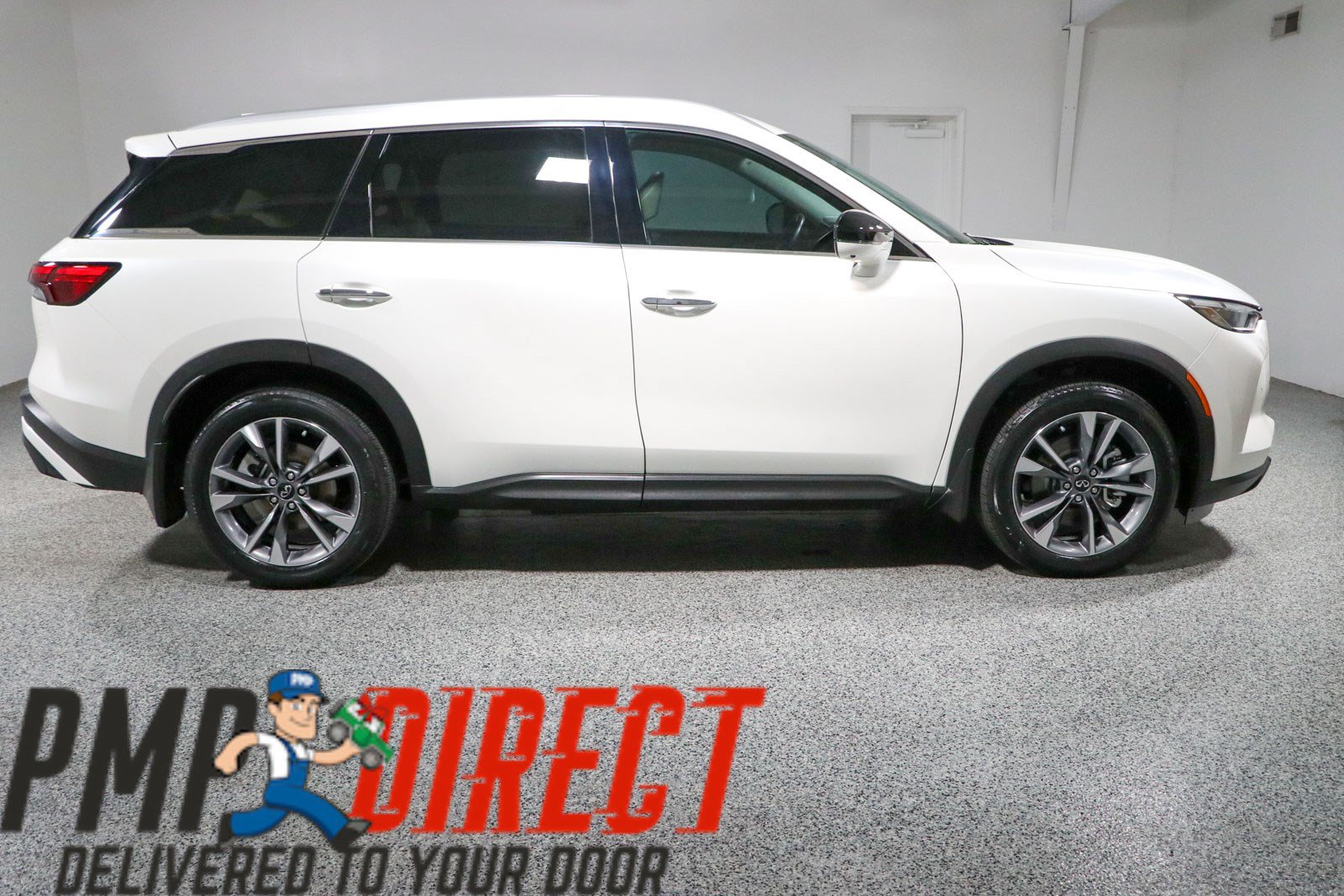 Used 2025 INFINITI QX60 Luxe w/ Cargo Package FWD image 6