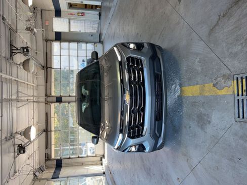 Used 2025 Chevrolet Equinox LT image 22