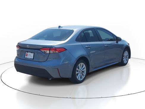 Certified 2023 Toyota Corolla LE w/ LE Premium Package FWD image 6