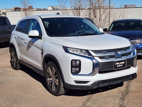 Used 2024 Mitsubishi Outlander Sport ES image 3