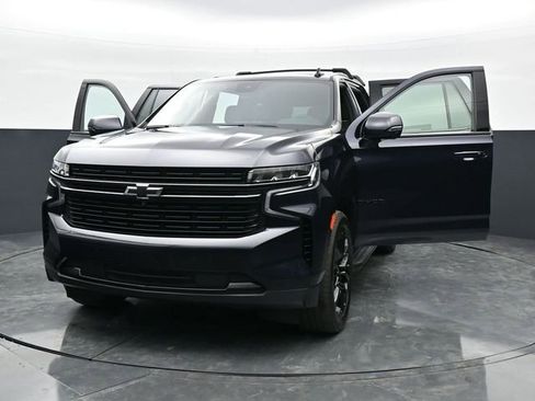 Used 2023 Chevrolet Tahoe RST w/ Luxury Package AWD/4WD image 45