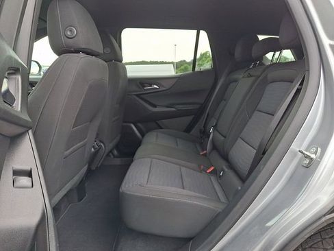 Used 2026 Chevrolet Equinox LT FWD image 10