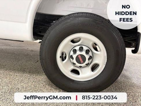 New 2026 GMC Savana 2500 w/ Driver Convenience Package RWD image 18