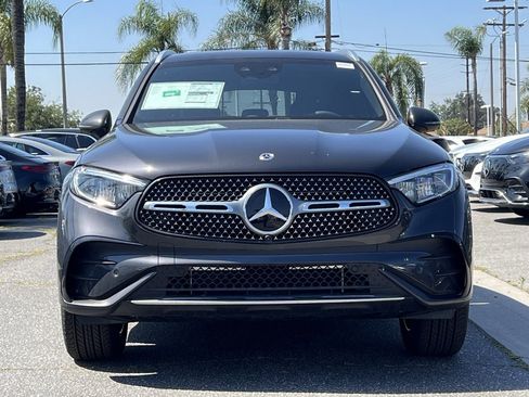 New 2025 Mercedes-Benz GLC 350e 4MATIC image 6