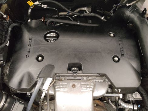 Used 2020 Chevrolet Equinox LT image 30