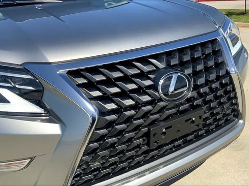 Used 2023 Lexus GX 460 Premium image 29