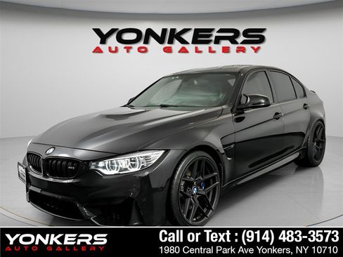 Used 2017 BMW M3 RWD image 1