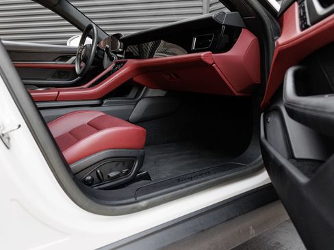 Certified 2023 Porsche Taycan RWD image 33