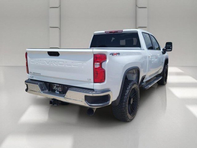 Used 2025 Chevrolet Silverado 2500 LT w/ Safety Package AWD/4WD image 5